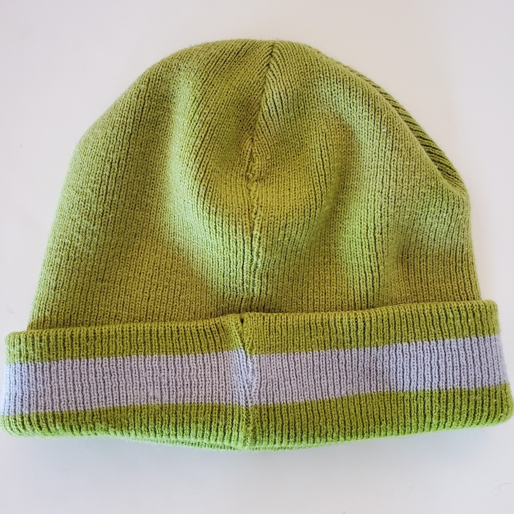 $5 Add-on Green Knit Beanie Toque - Picture 2 of 2